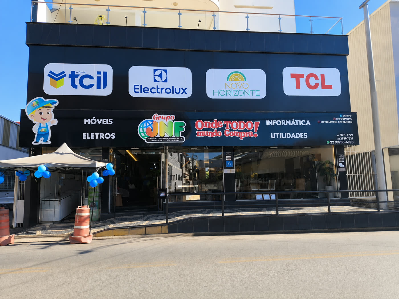 Fachada do Grupo JNF na Av. Padre Melo, em Bom Jesus do Itabapoana